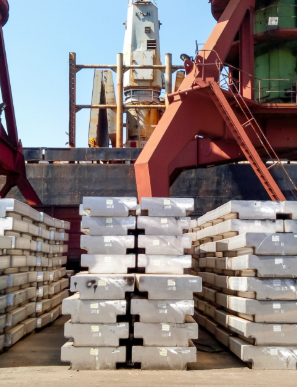 Metals gain as supply issues mount