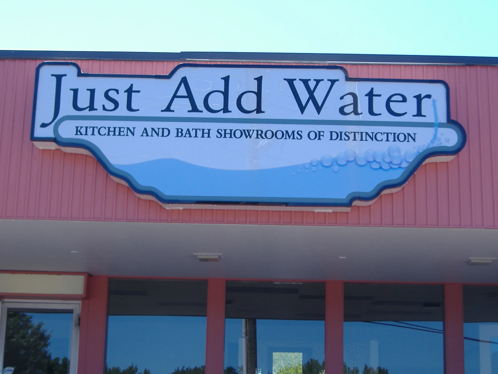 ct-signs-illuminated-15.jpg