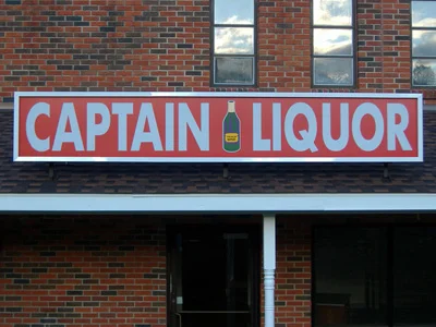lb_captainliquor.jpg