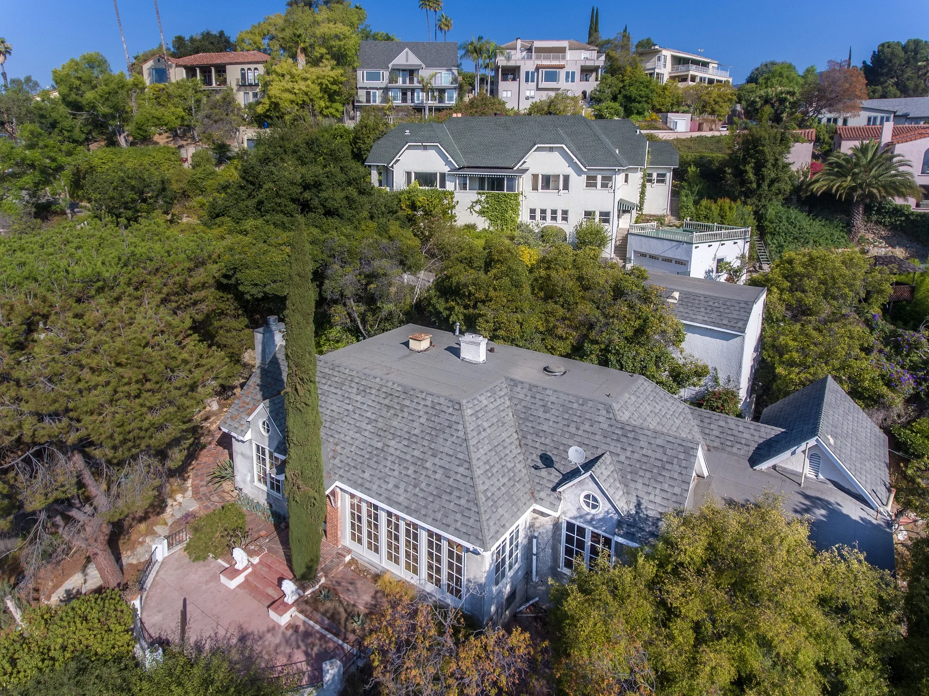 Hollyridge-4.jpg