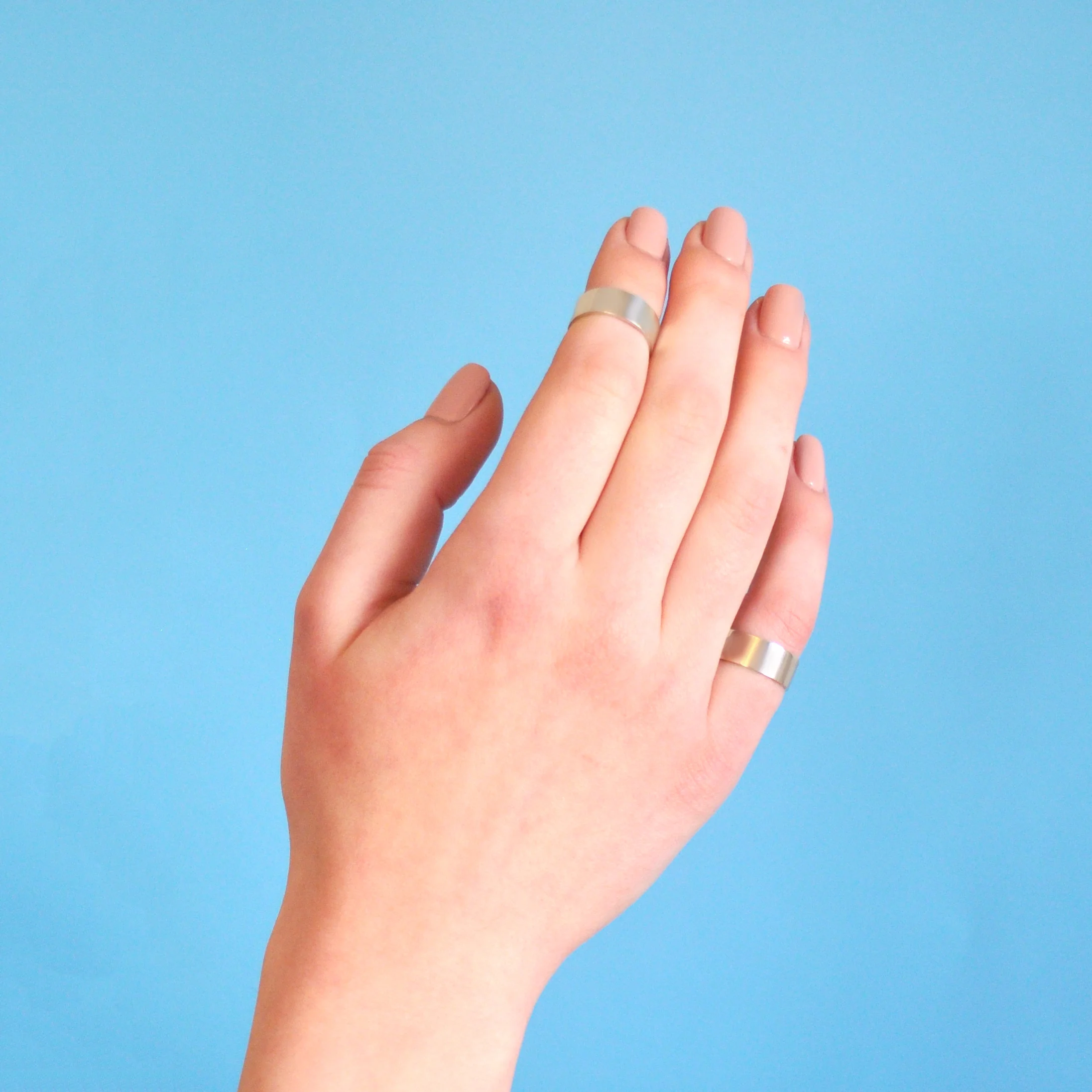 sterling-silver-thick-ring-hand.jpg