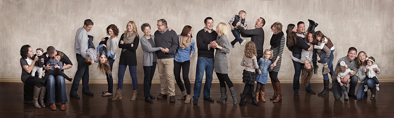  Yorkshire Ohio, studio photography, studio family portrait, extended family portrait, fun family portrait 