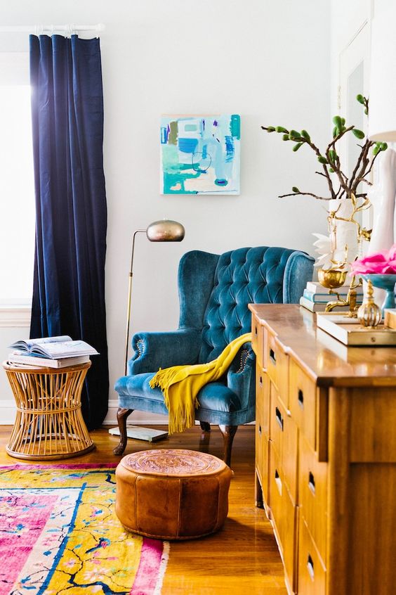 This is great example of colouring your home with accessories 