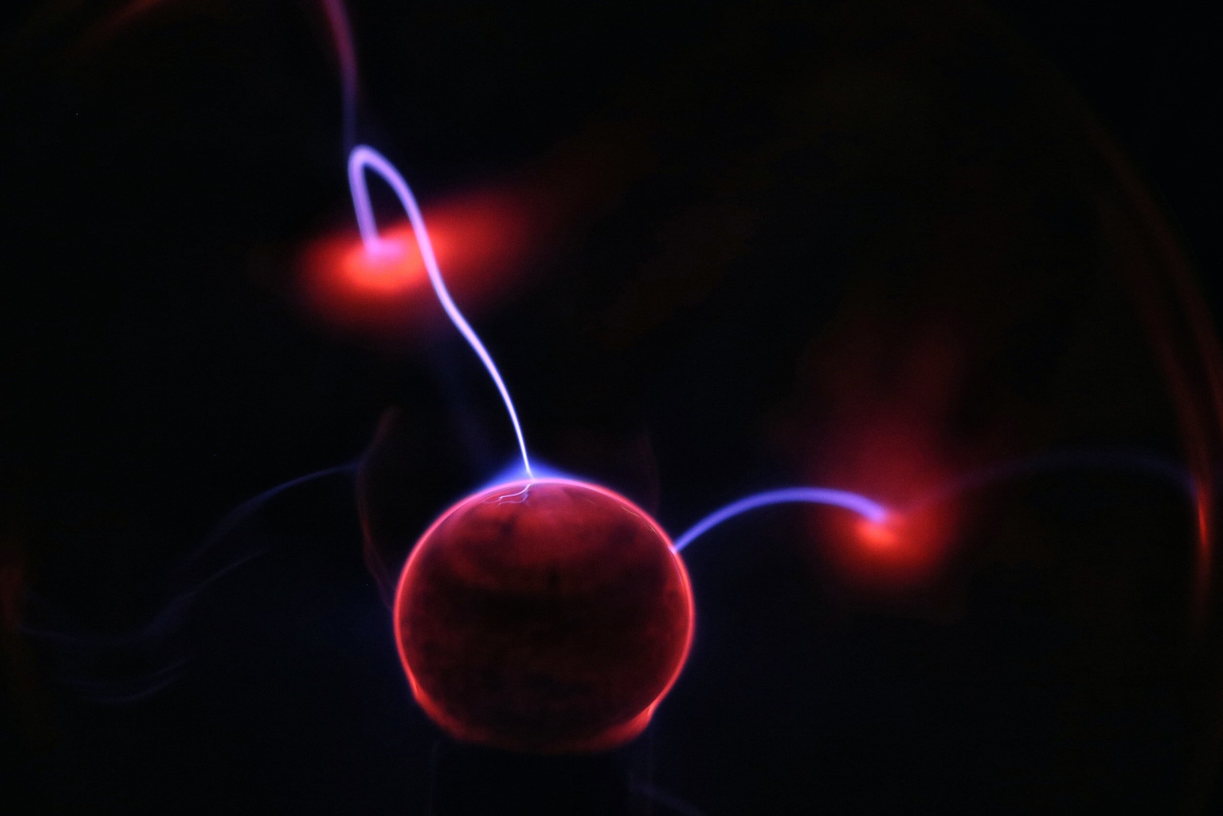 Two Female Physicists You Should Know