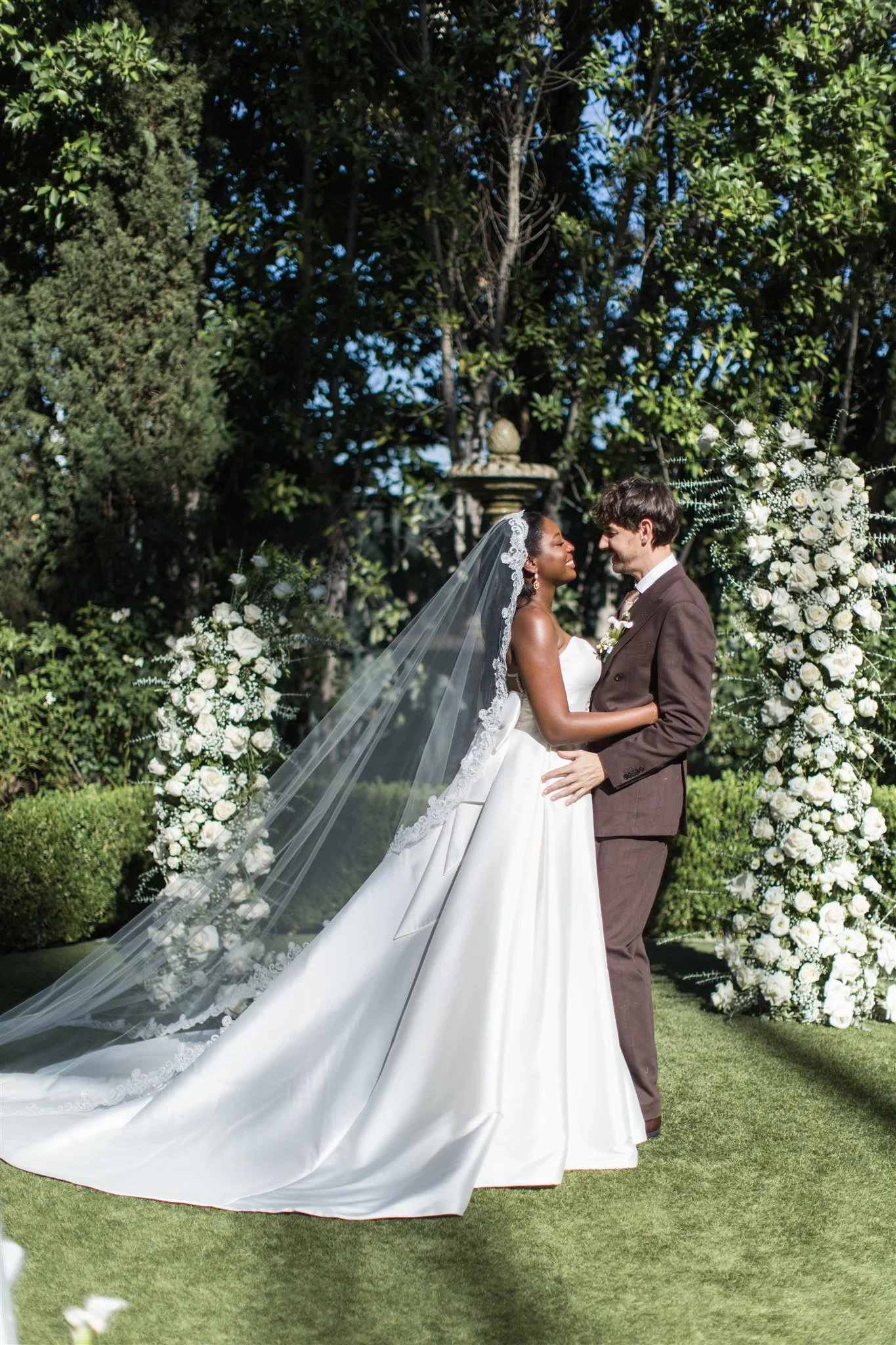 10 Wedding Day Details Couples Rarely Think About (But Guests Always Notice)