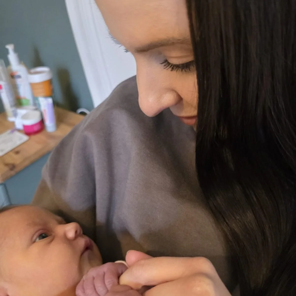 She&rsquo;s here &hellip; 

Our daughter, Meadow Jean Warren 🌷🌼🪻🌻🌸

She made a dramatic entrance last week and we&rsquo;ve been smitten ever since. What a wild few days&hellip; 

Happy first Mother&rsquo;s Day to me! 🥹🩷