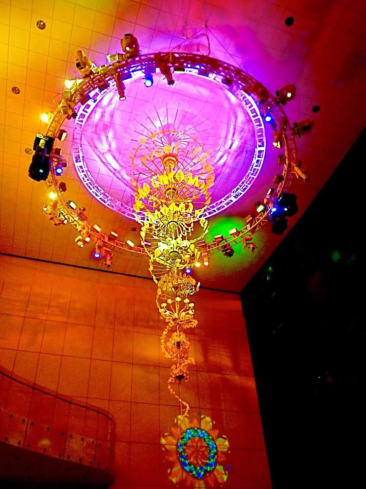 chandelier-chardin-lonnie-hanzon.jpg