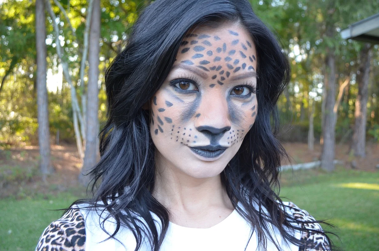Halloween Jaguar Makeup Look