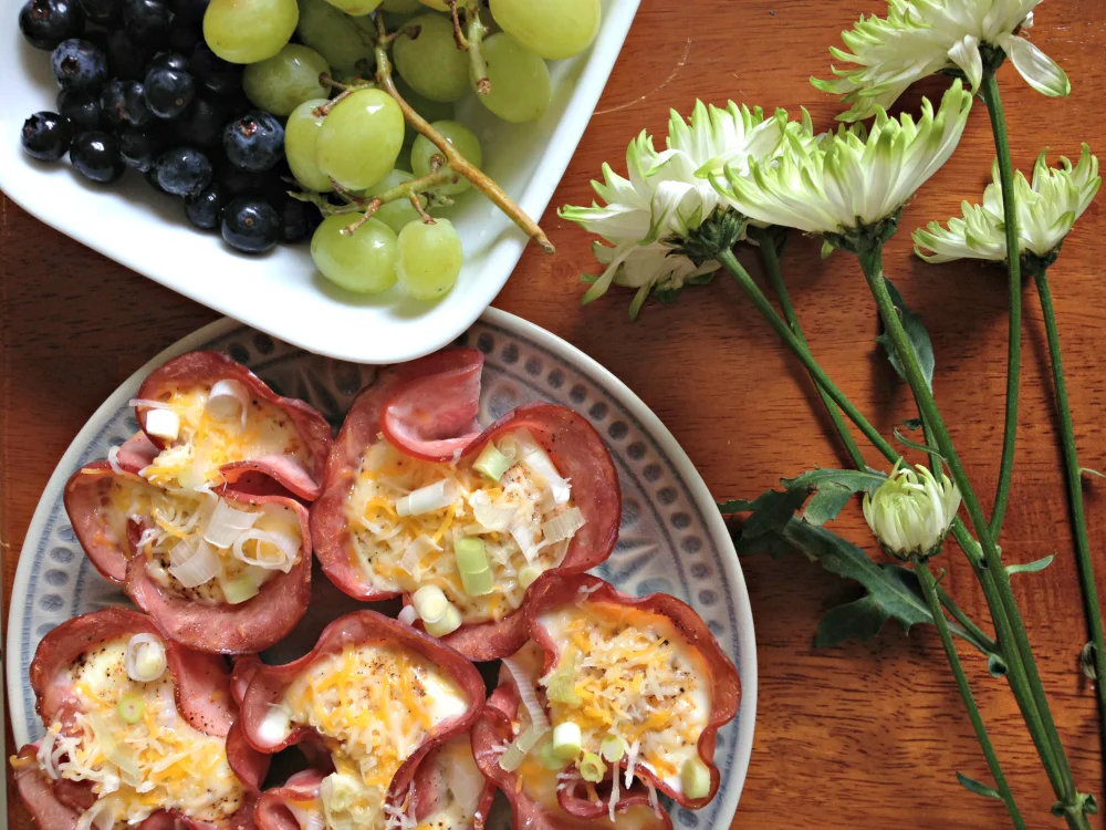 [Mmm...Monday] Baked Egg Cups