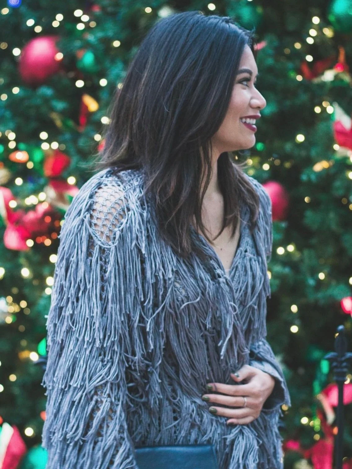 ✨ 2016 Teresa loved to blog, make necklaces, do bridal makeup, celebrate my little sister, work out, snowboard for the first time, dress up &amp; take photos, take 5 a.m. classes at @nonamefit, go to concerts, travel with @mfigsss, and eat. 😊❤️ What