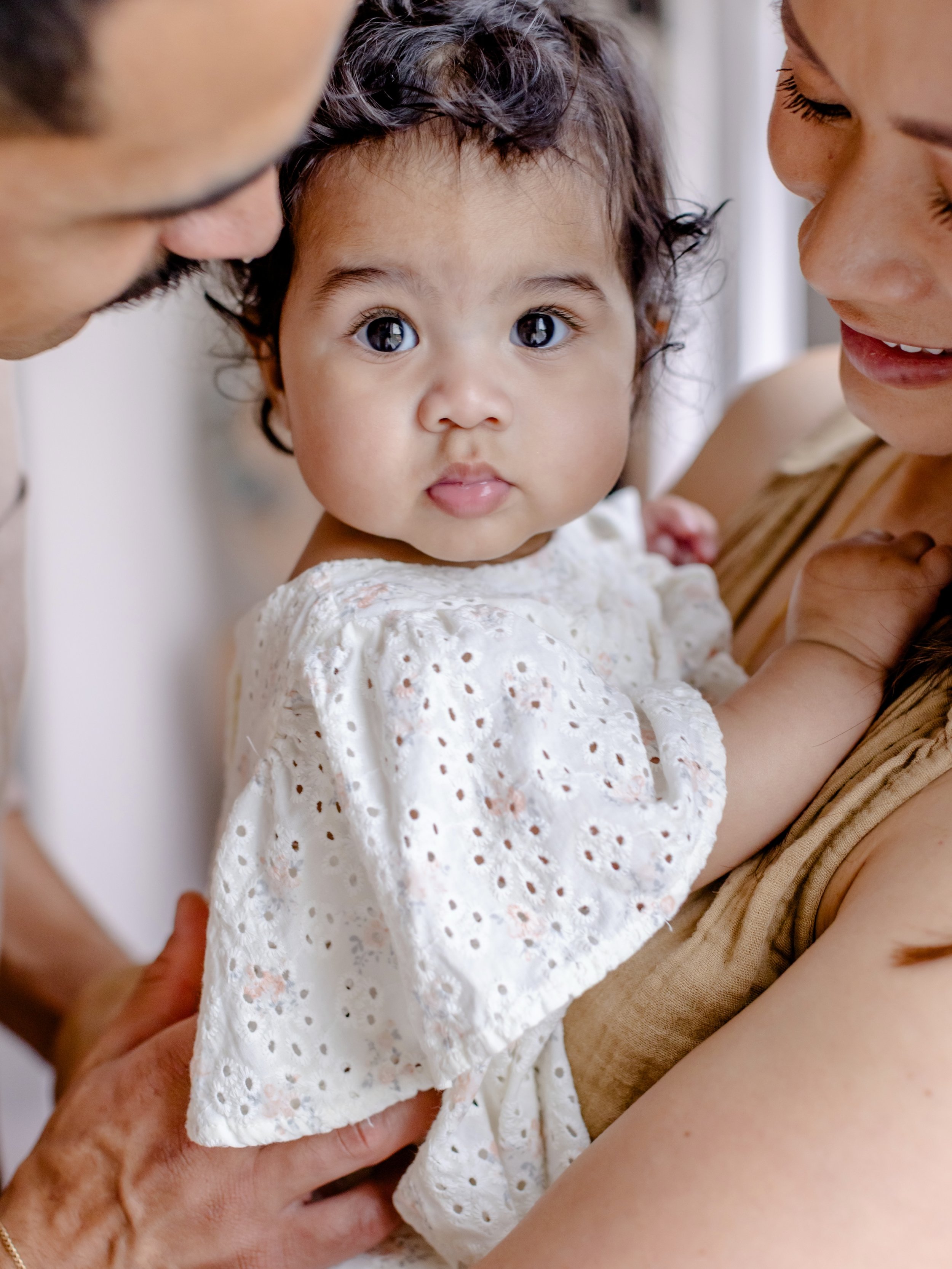 We were casted for a family shoot, and Isla did so well for her first modeling experience! 😍 That face!! 💗💗💗

Photographer: @briophoto 

#modelfamily #babygirl #sixmonthsold #firsttimemommy