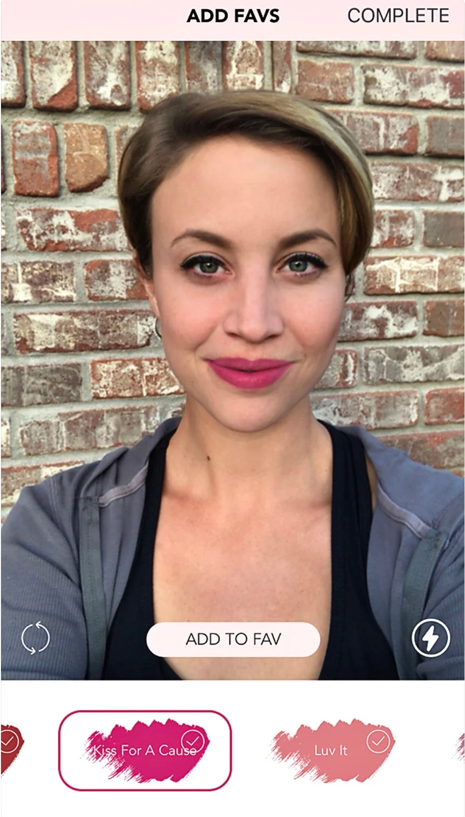 TRY ON LIPSENSE VIRTUALLY FROM A MOBILE APP 