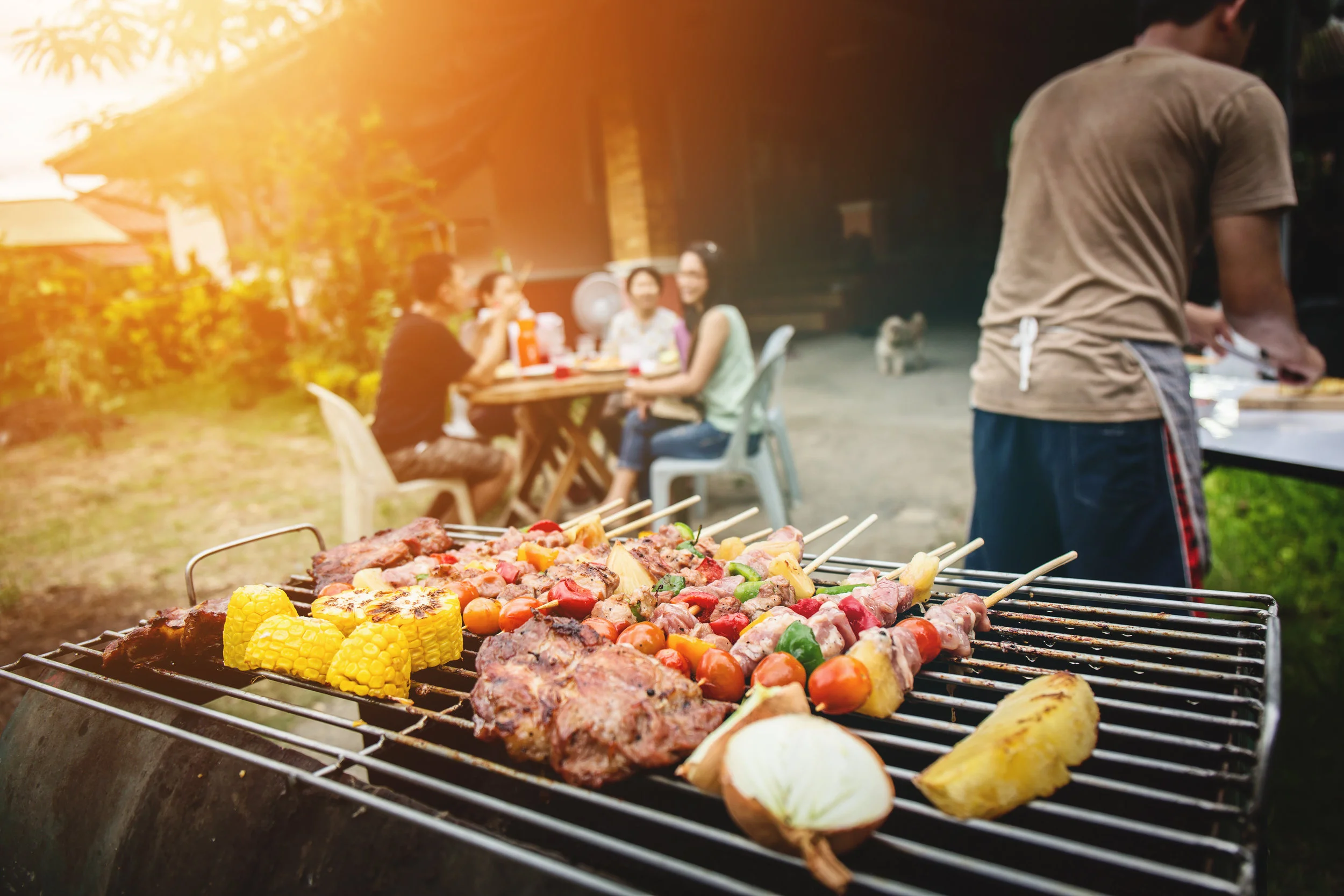 5 Tips to Host an End of Summer BBQ