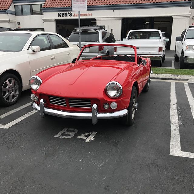 1967 Triumph SpitFire 🔥🔥 all tuned up and ready to hit the streets once more. #KeepingClassicsOnTheRoad #Triumph #Spitfire #CoronaAutowerks