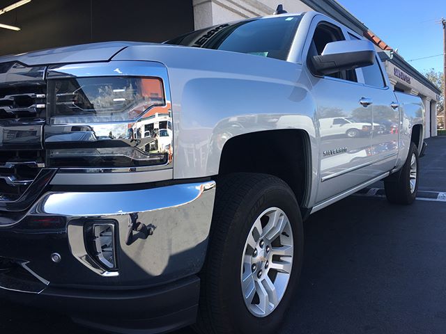 Leveled out this 2017 Silverado with @procompusa billet strut spacers. #CoronaAutowerks #chevy #procomp