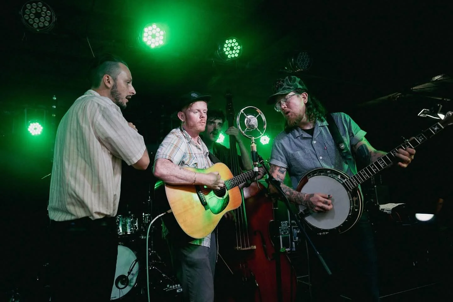 Couple days off, then back at it! 

Playing Purbeck folk festival and Greenman this weekend!