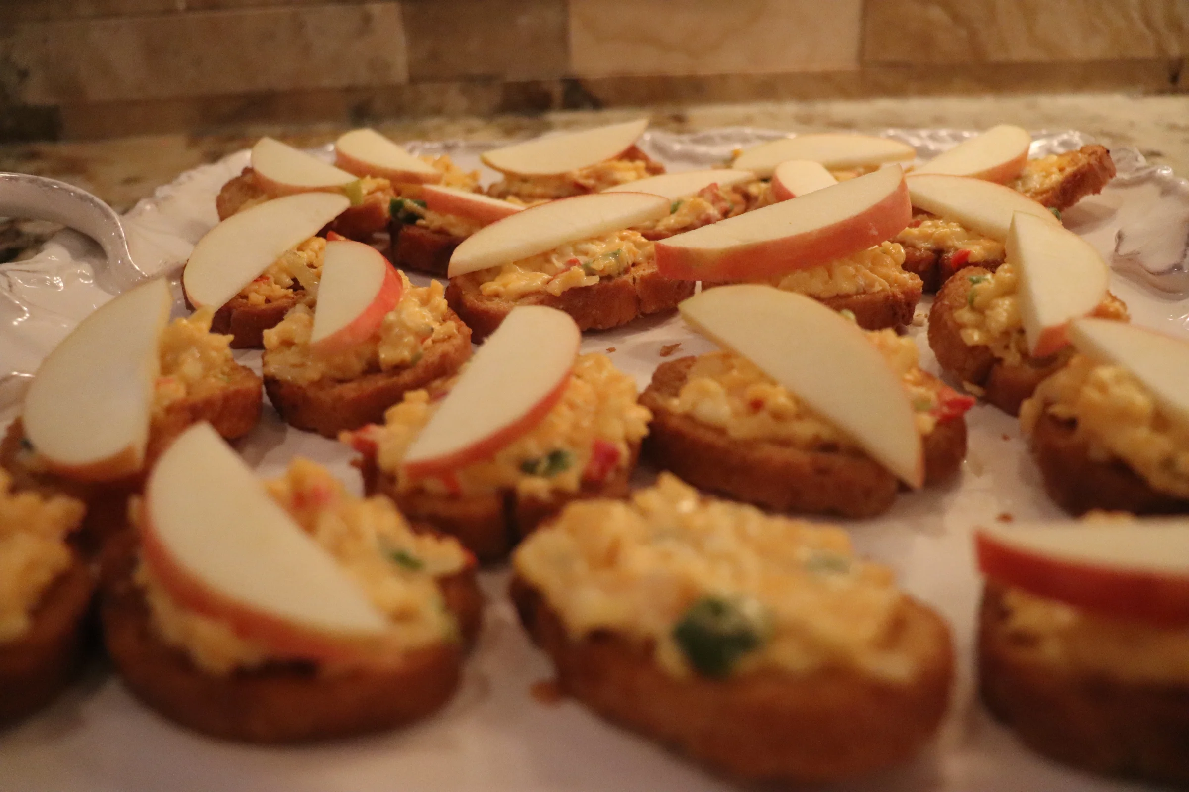GoingGosnell.PimentoCrostinis.Apples.JPG