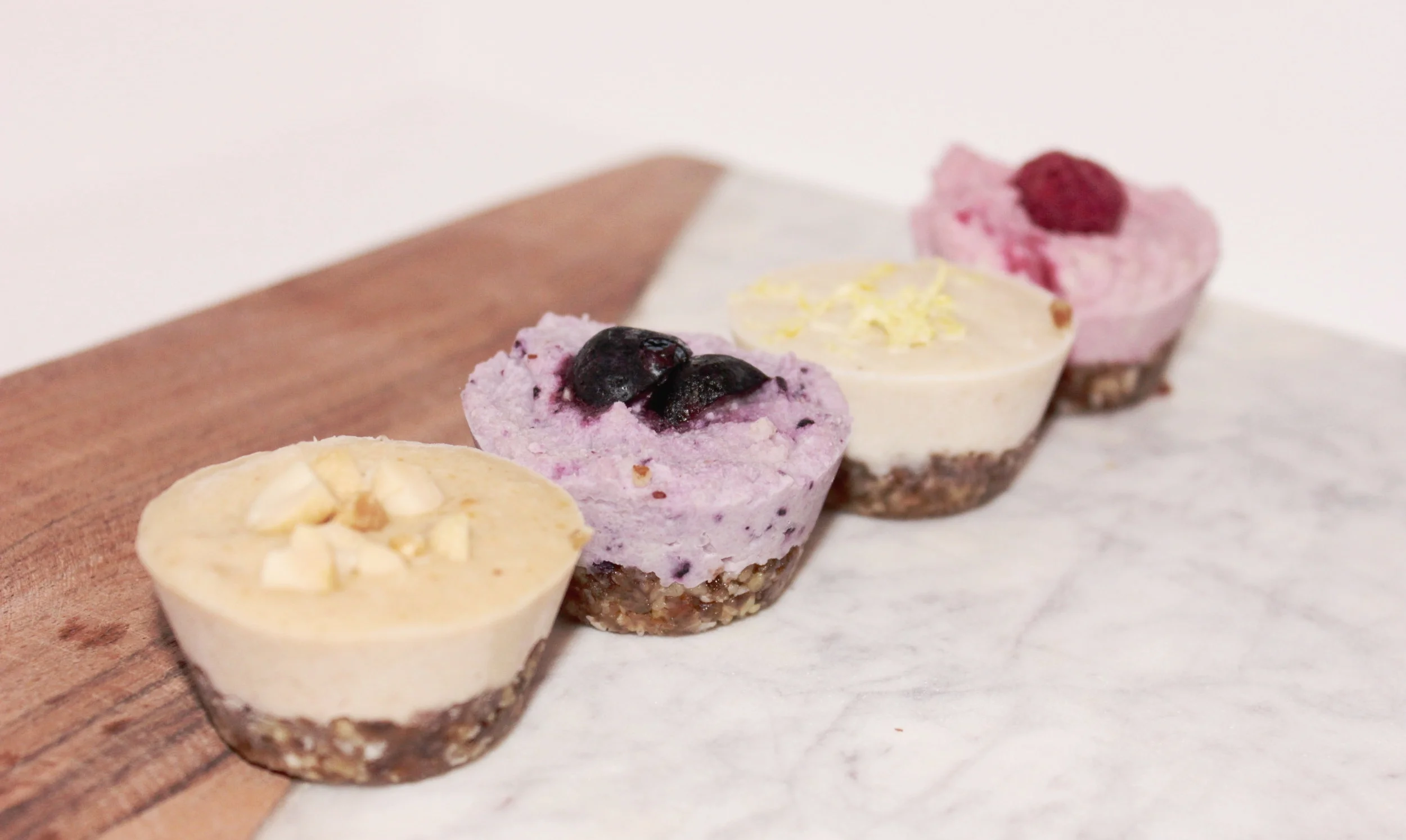 Mini Raw + Vegan Cheezecakes