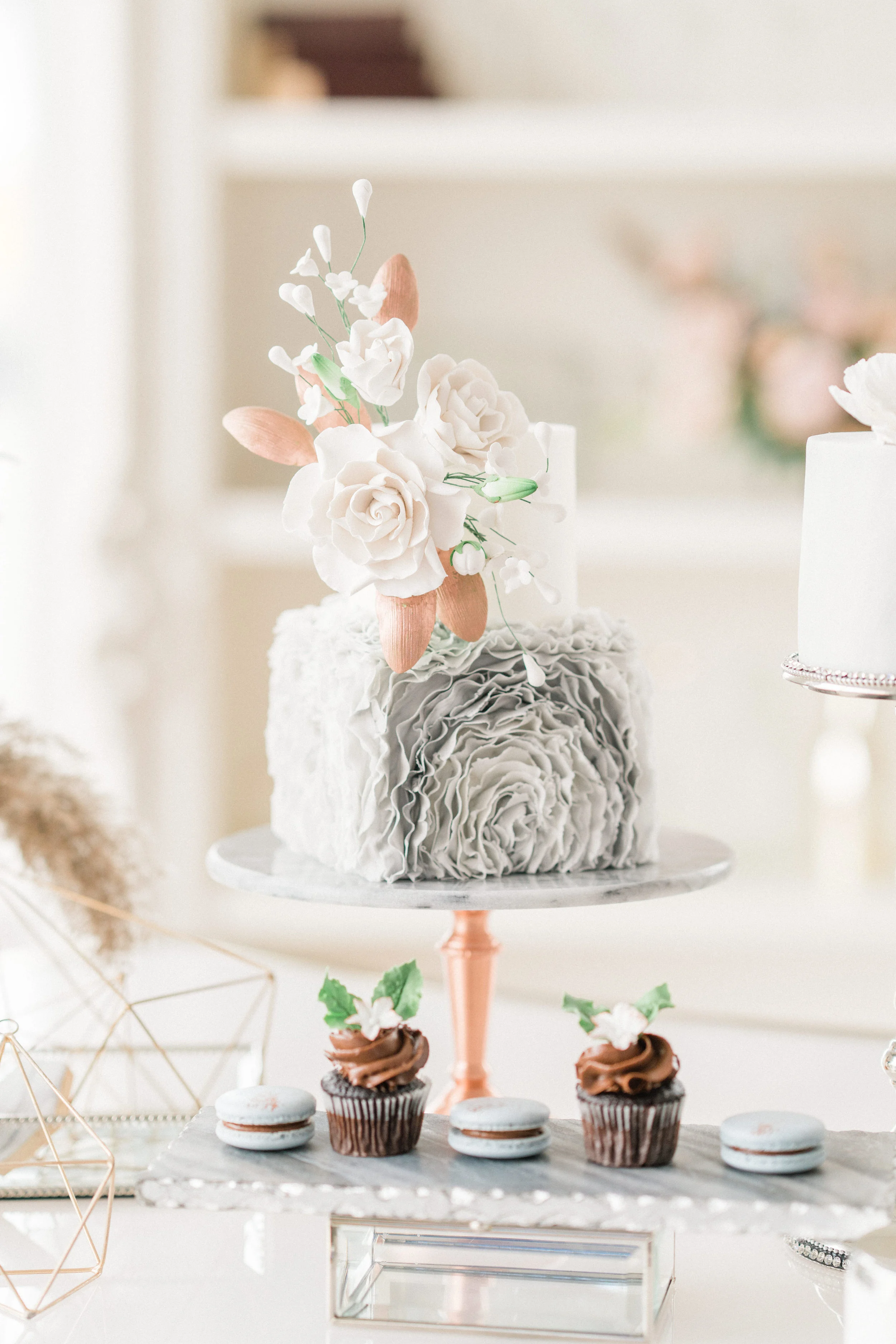 Wedding Cake by Flower &amp; Flour Cake Design, Gusta Cooking Studio