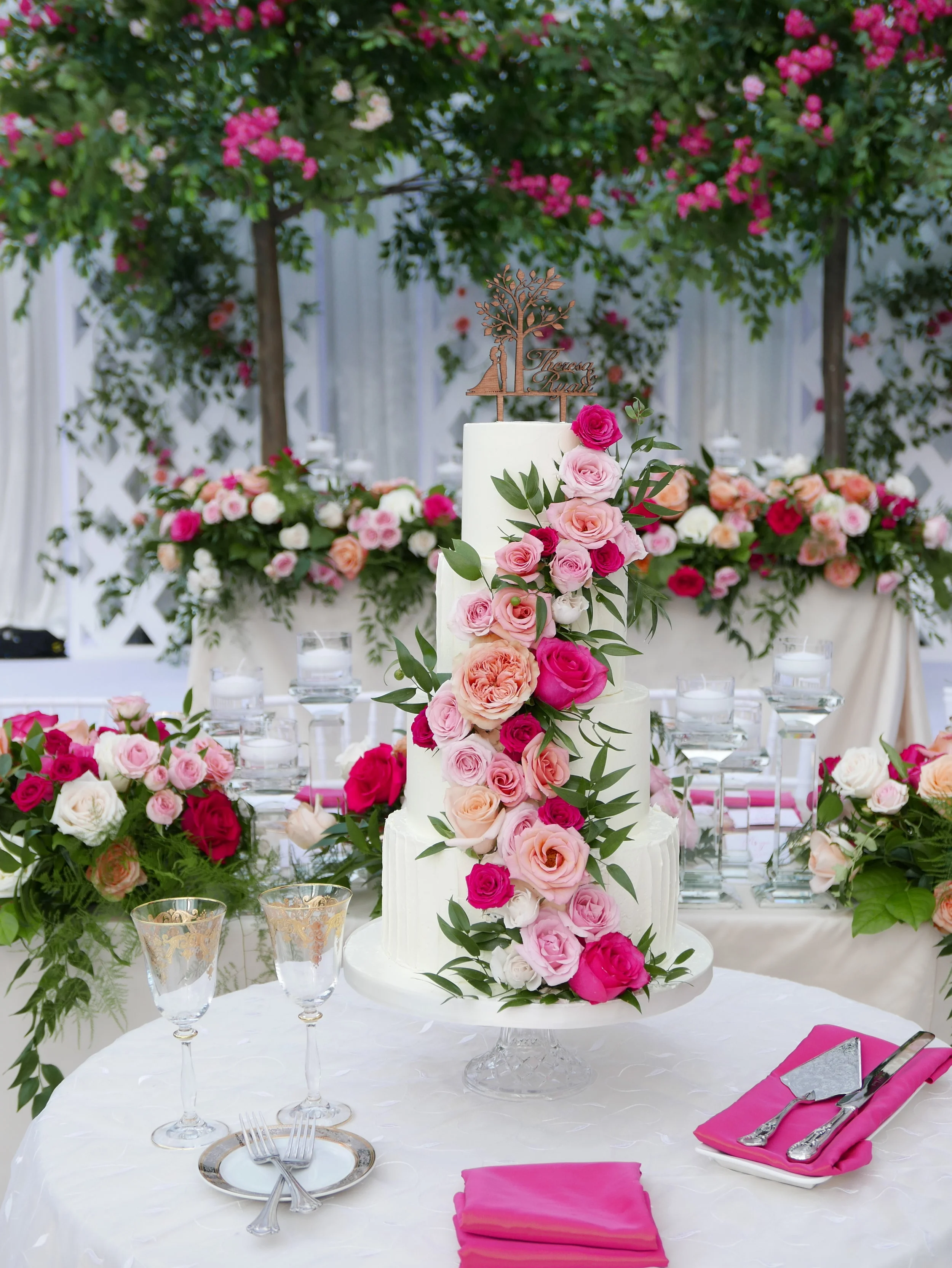 Wedding Cake by Flower &amp; Flour Cake Design, Gusta Cooking Studio