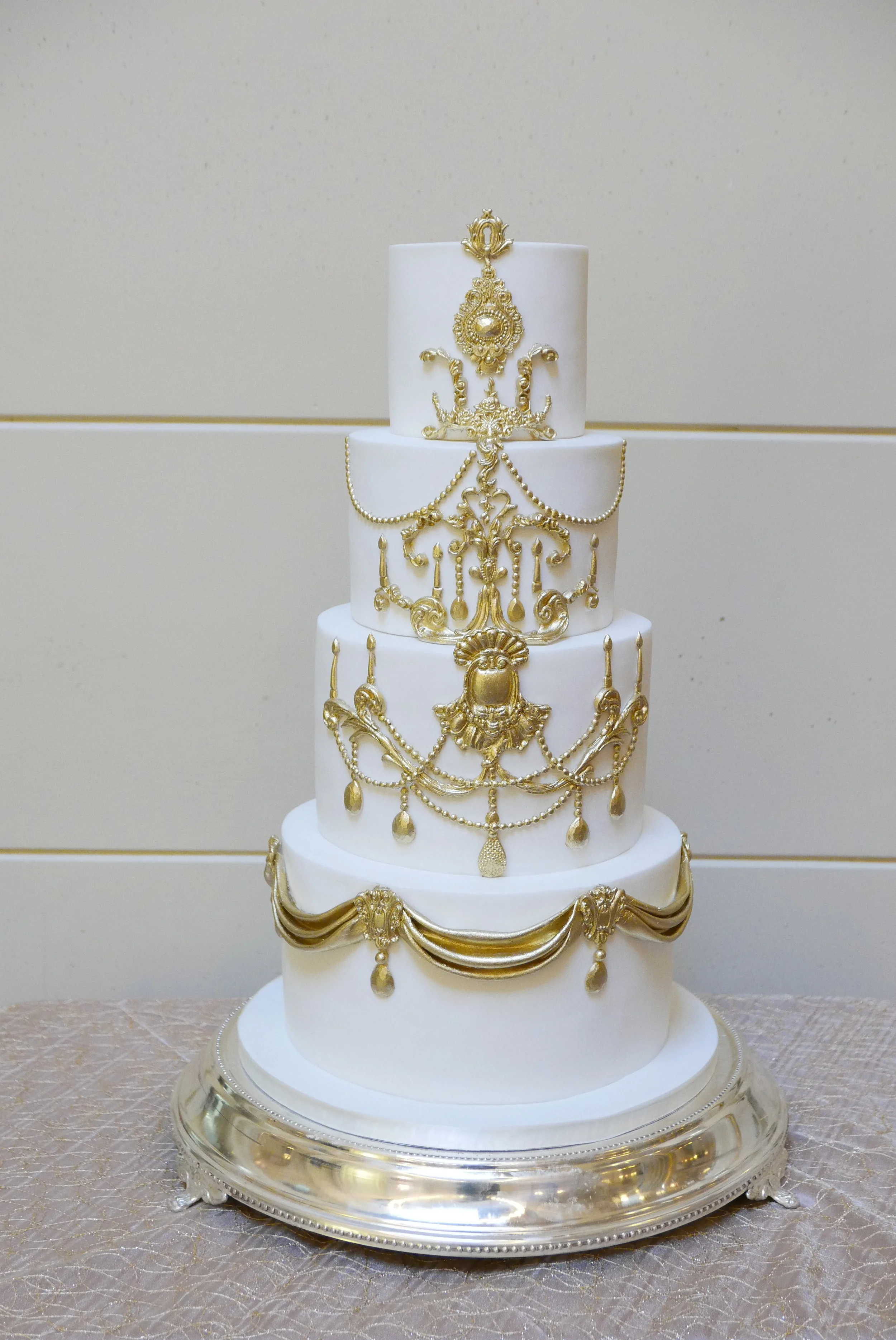 Wedding Cake by Flower &amp; Flour Cake Design, Gusta Cooking Studio