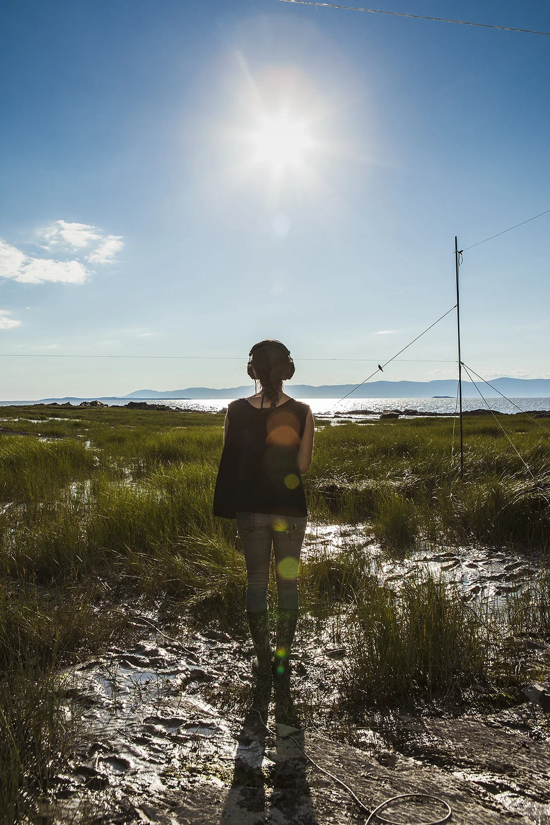 Listening into microbial sounds for environmental awareness