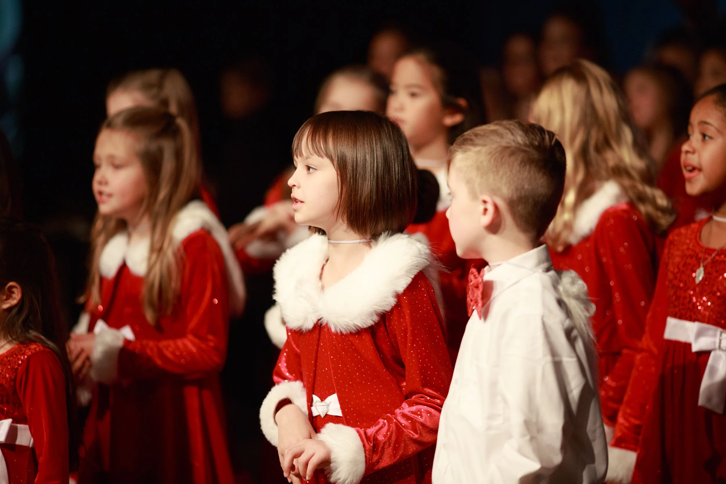 VOENA presents: Voices of Peace on Earth, McCloud, CA