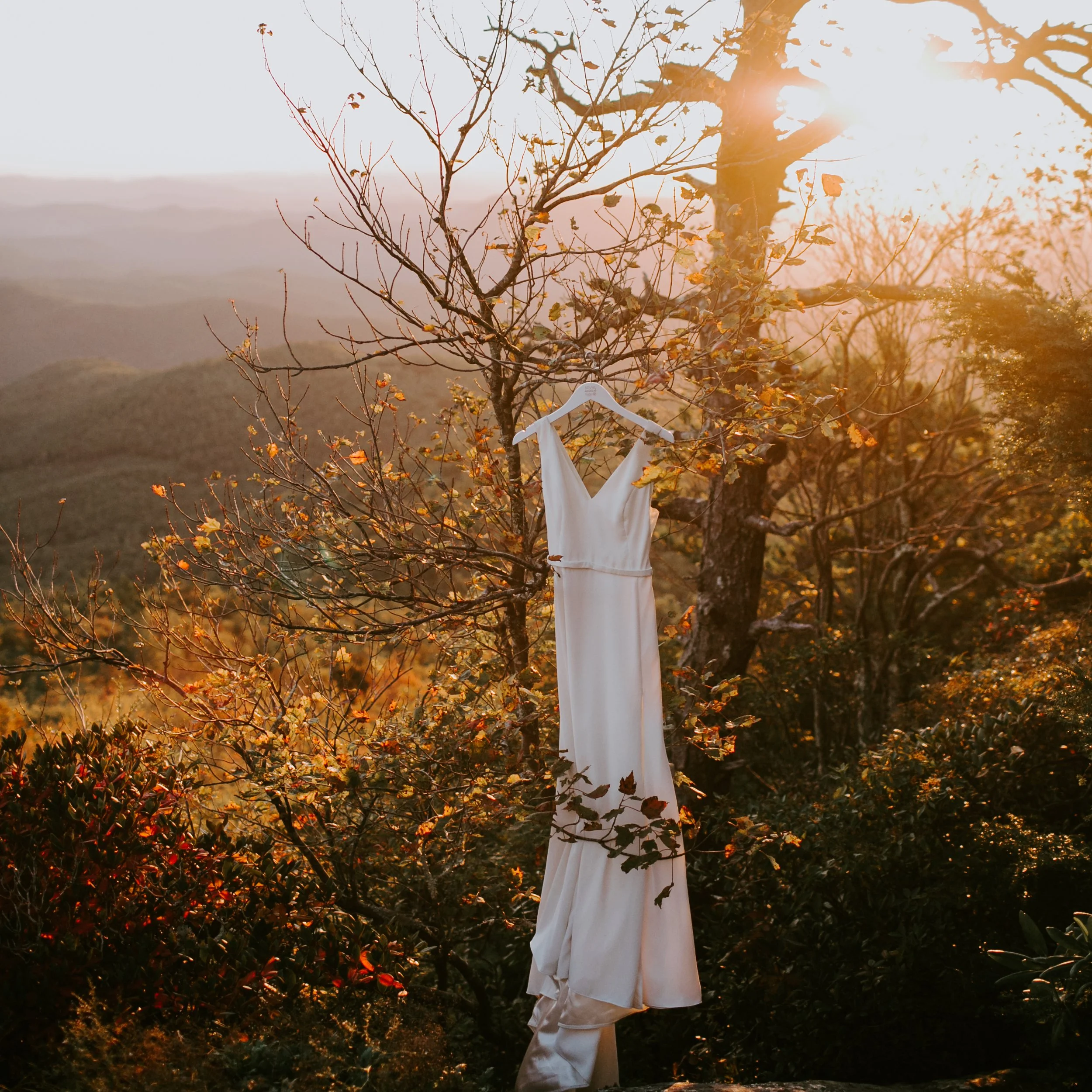 How to Choose an Elopement Wedding Dress
