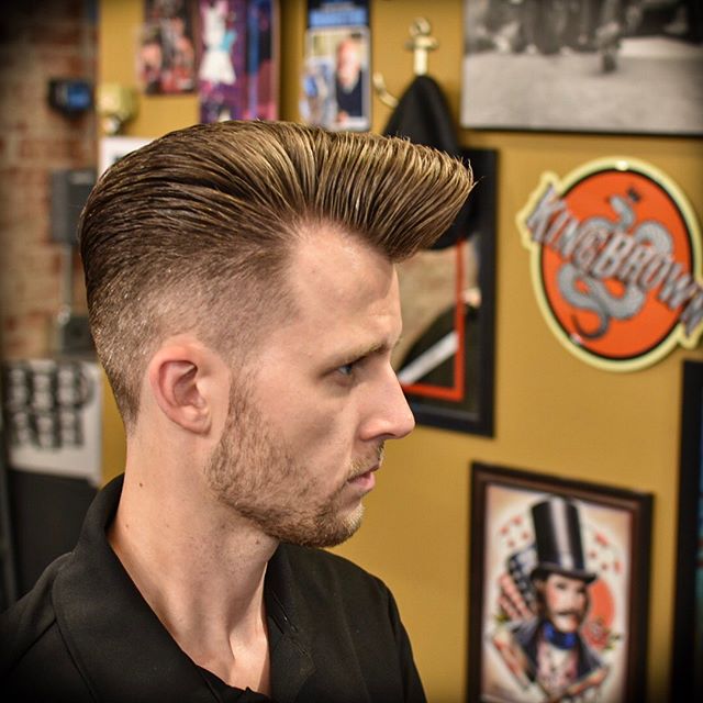 &ldquo;Do the monkey with me&rdquo;- Johnny Bravo
This flattop boogie came out so sick styled up with @victorybrandproducts pomade! Im always down to give this haircut to any takers!! Snag your appointment for this week by booking on the @truenorthba