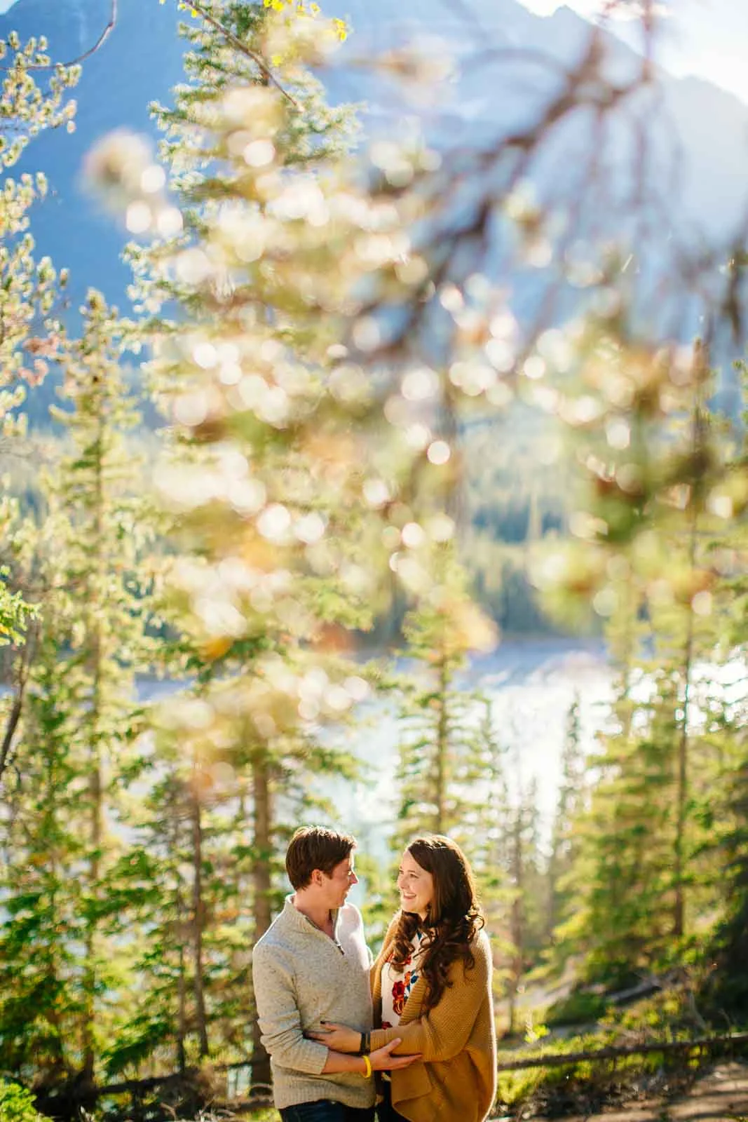 140914-Ian+Jess-Jasper-Engagement-007.jpg