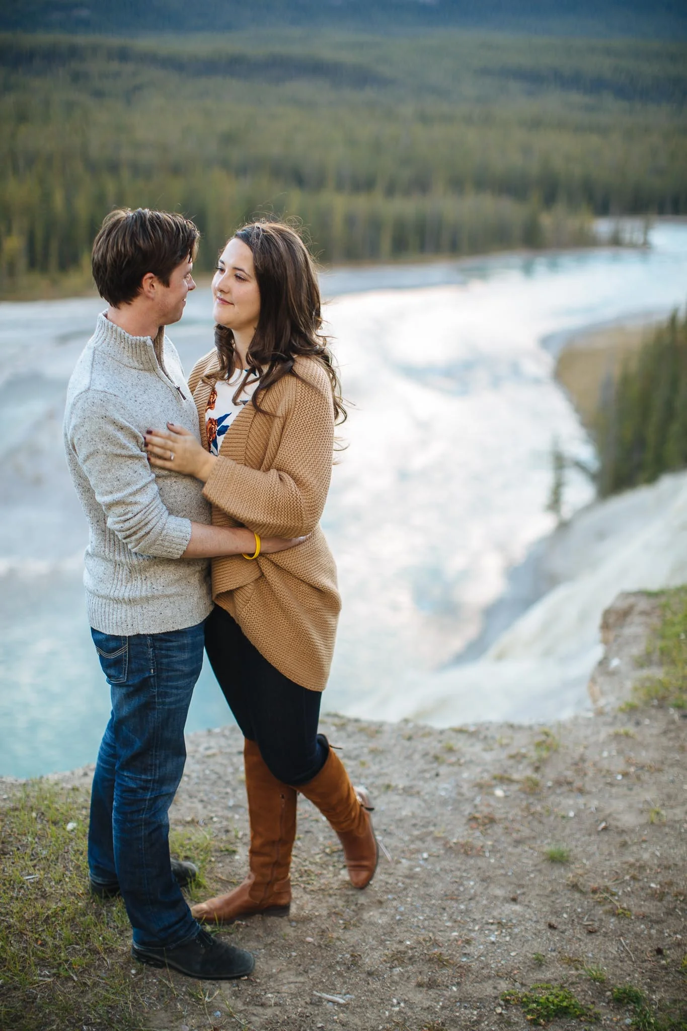 140914-Ian+Jess-Jasper-Engagement-040.jpg