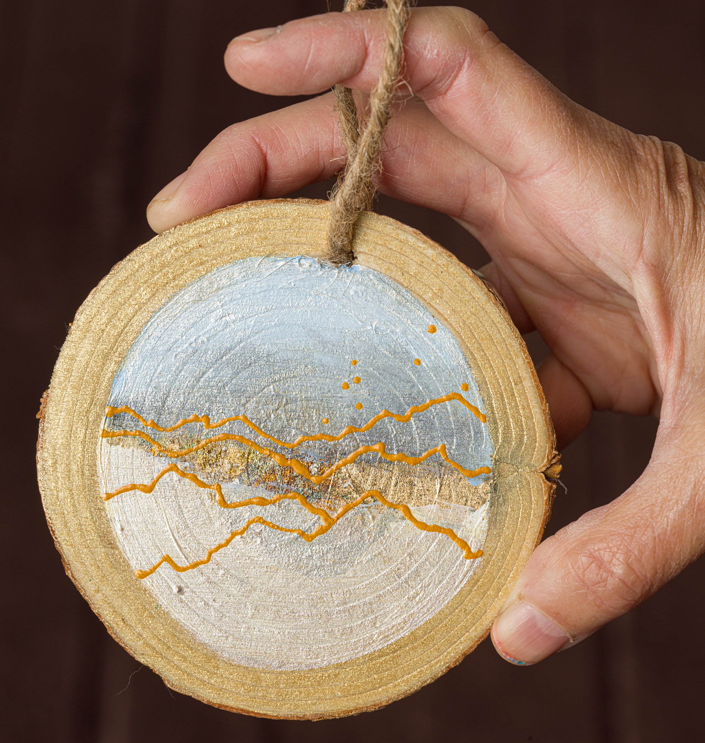 "Round Landscape" sizes vary SOLD
