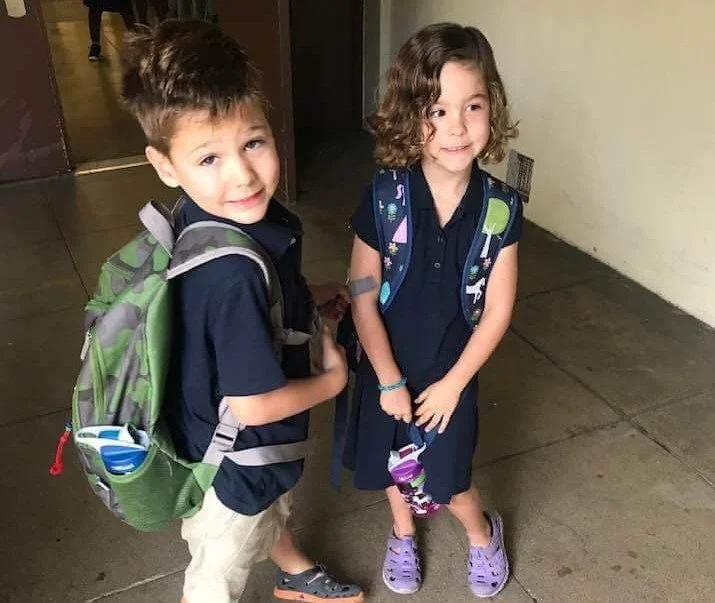 twins on first day of kindergarten