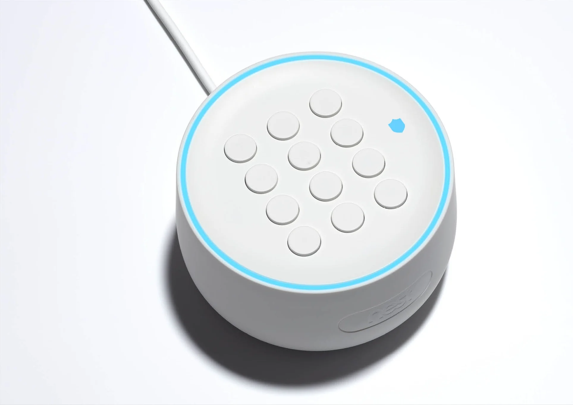      NYT 8 pano   A New York Times 8 panel wrap featuring Nest Security, each photographed in a unique angle to showcase the beauty of individual product. 