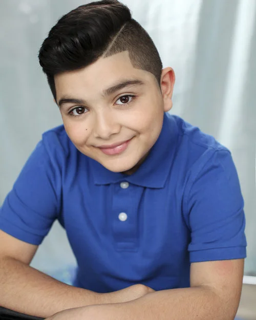 Headshot-04.jpg