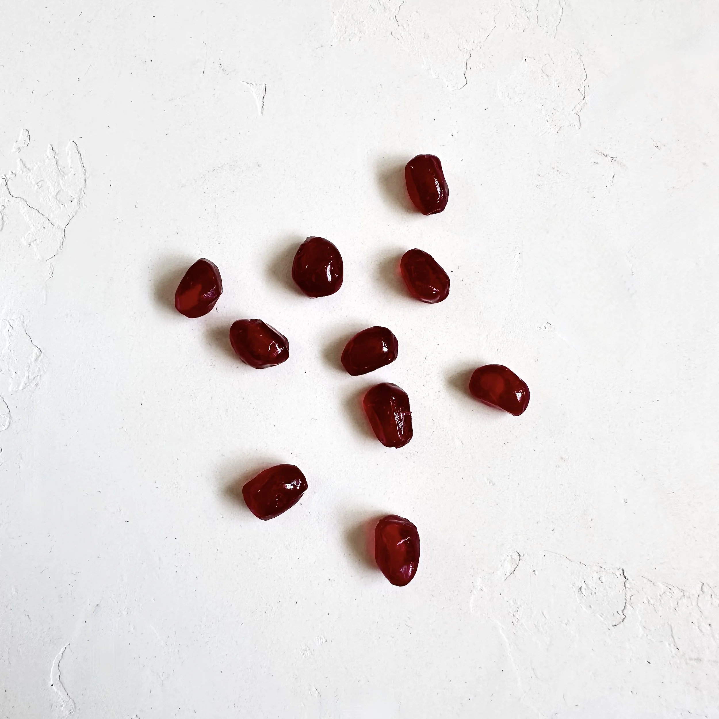 Pomegranate Seeds and drip | Faux