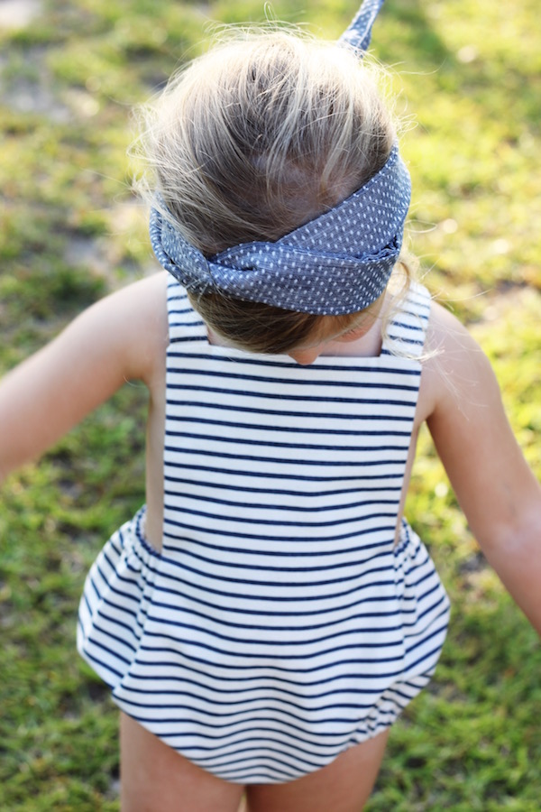 We love this sharp look! The Wrap Around looks great on everyone. (IG: alliejcagle).