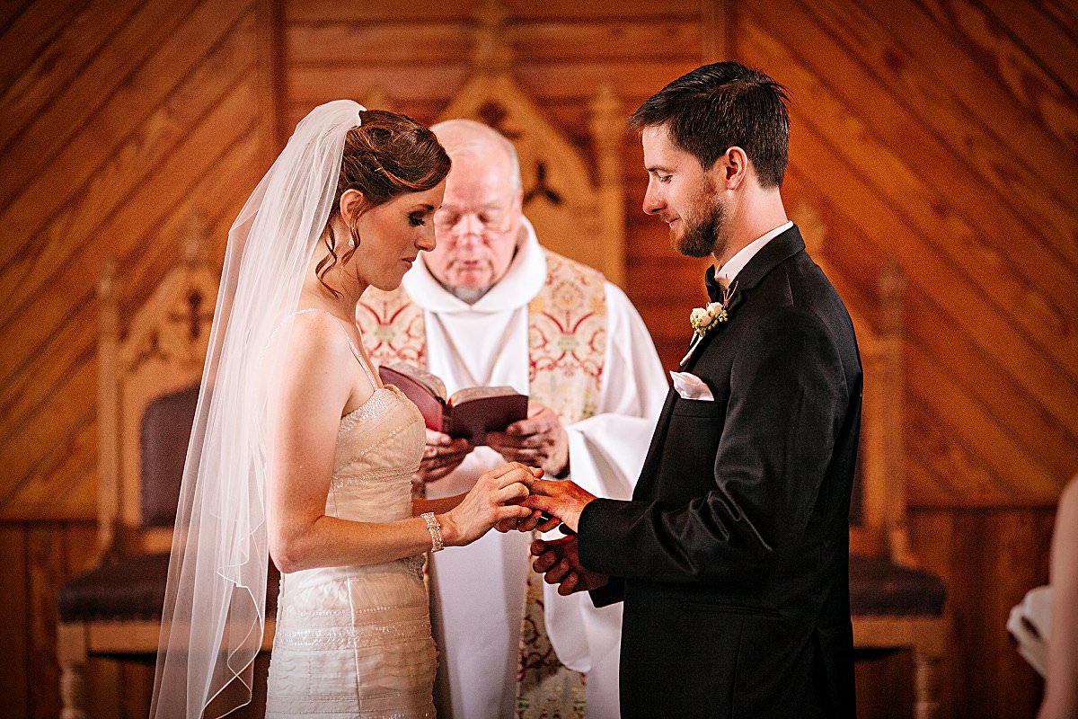 Vermont_Wedding_Photographer_MaAd_Gallery_0010.jpg