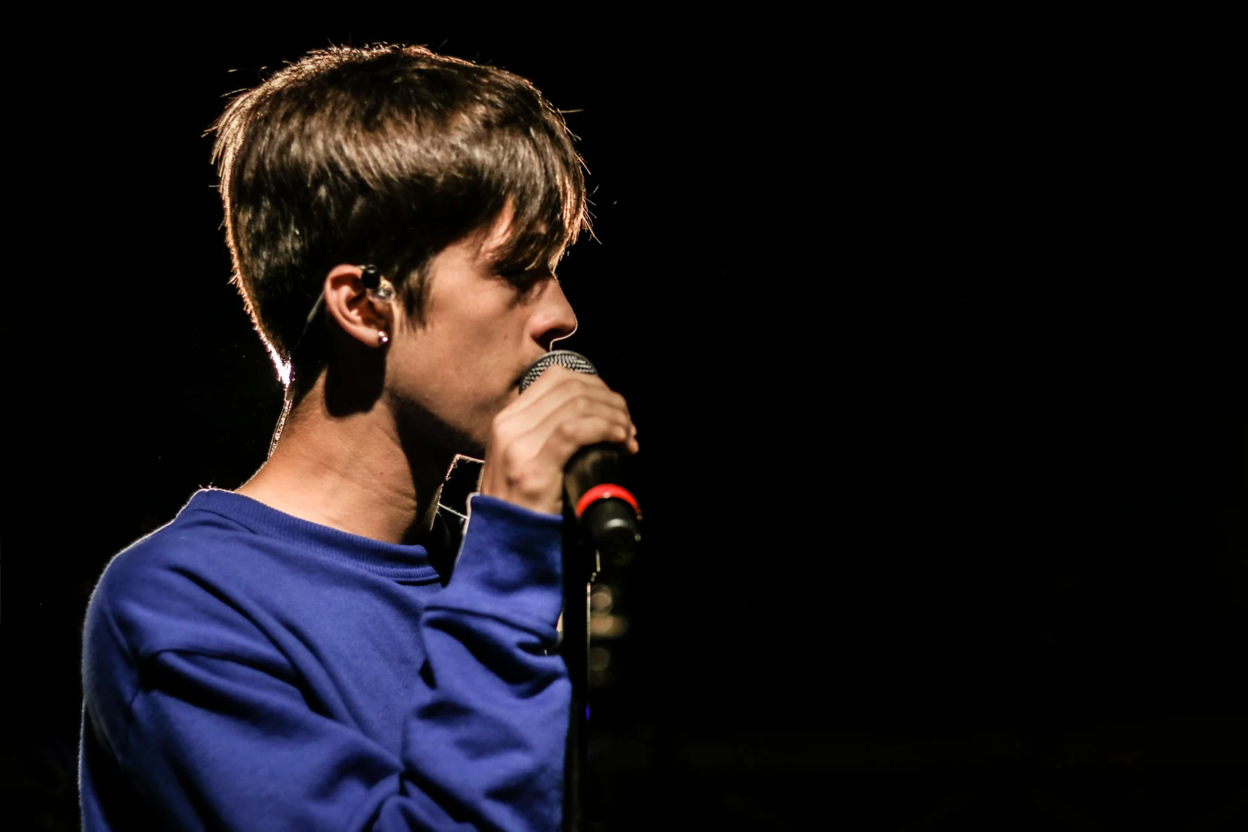 2018 Começou, e começou com muita novidade. João Guilherme já fez dois shows de sua nova turnê, já foi pra Orlando, voltou, foi de novo e em breve tá de novo aqui na terra das bananas pra estréia de "As Aventuras de Poliana", onde terá um personagem bem diferente do que fez na última novela (Cúmplices de um resgate). Quer saber mais sobre todos nossos artistas e nossos últimos trabalhos? Conecta com a gente nas redes sociais! Facebook Instagram