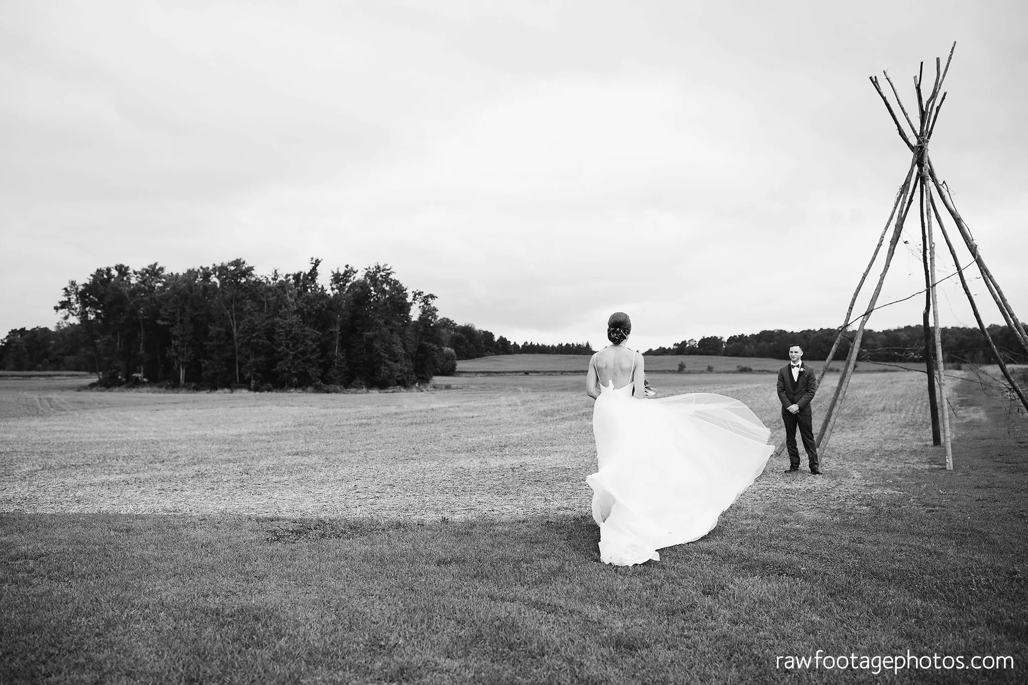London Ontario Wedding Photographer | Jacque & Corey's Rustic Farm Wedding