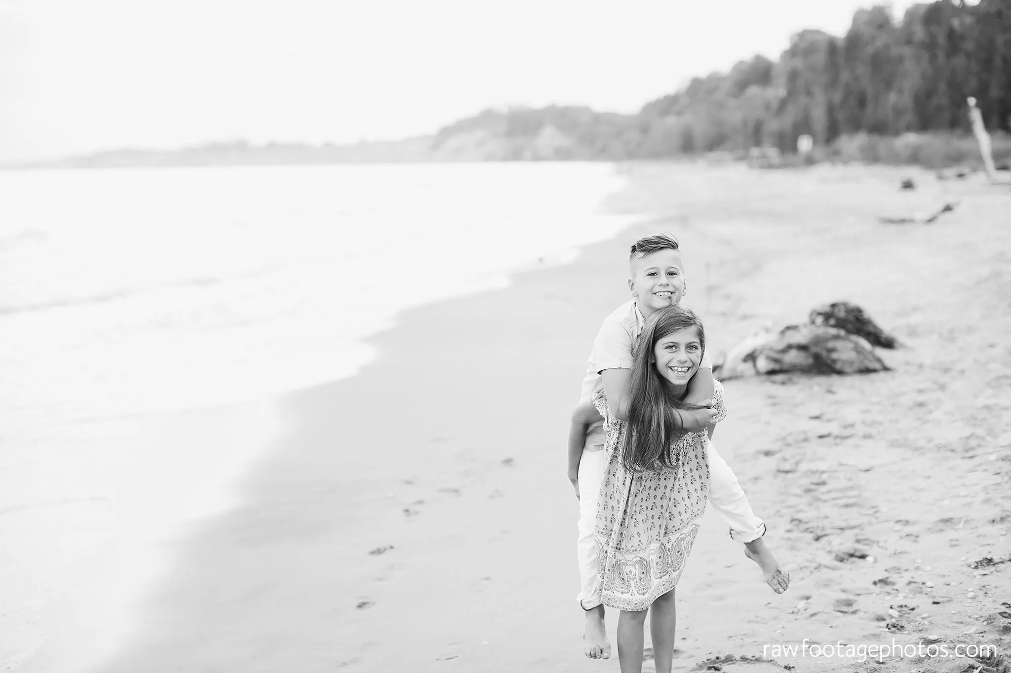 London_ontario_family_photographer_beach_photos056_1.jpg