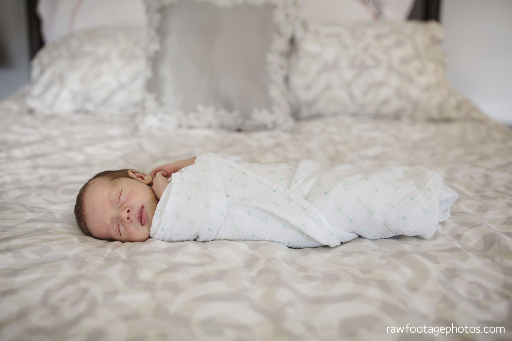 BabyOliver110_1.jpg