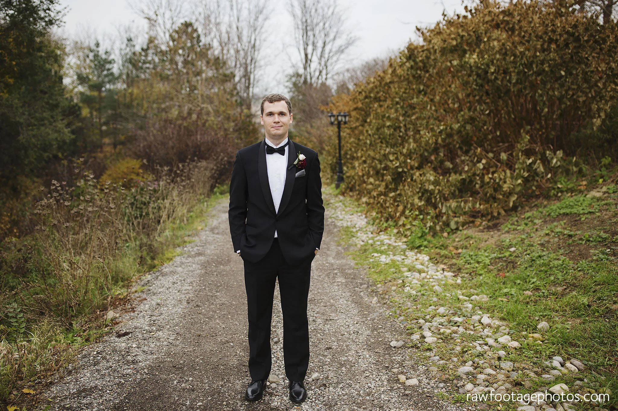 london_ontario_wedding_photos-fall_wedding_photography-raw_footage_photography-elm_hurst_inn_wedding035.jpg