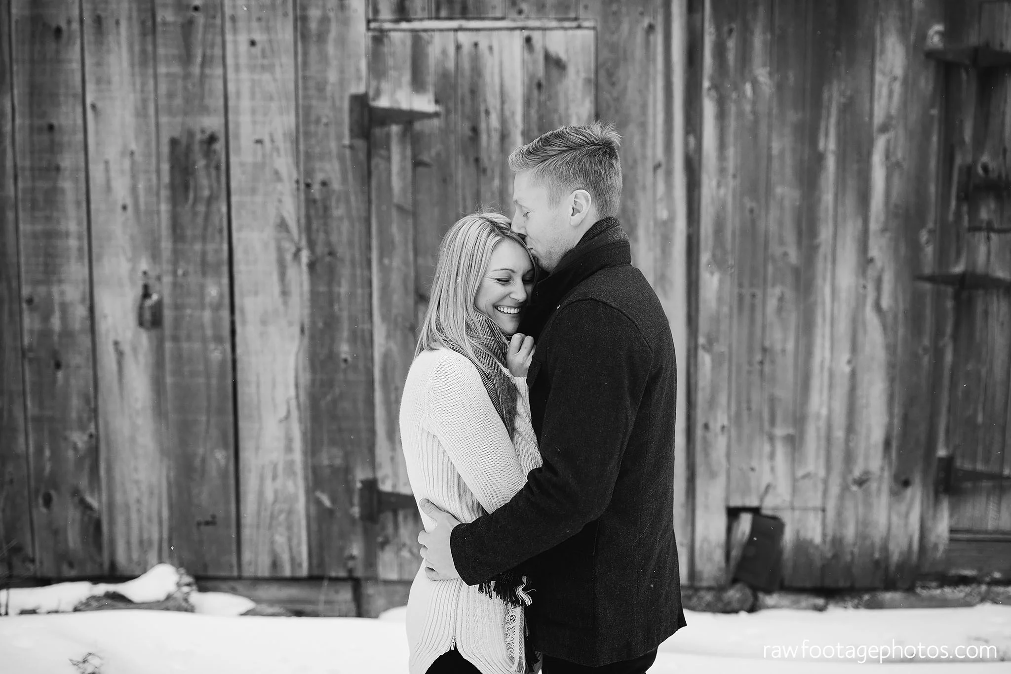 london_ontario_wedding_photographer-engagement_session-goderich_ontario-winter_e_session-barn_photos-raw_footage_photography003.jpg