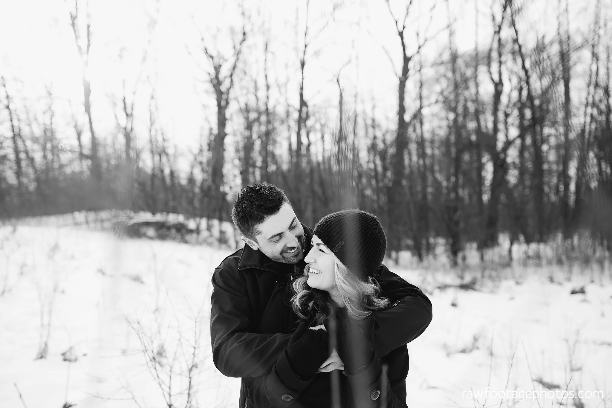 london_ontario_wedding_photographer-engagement_session-winter_engagement_photos-raw_footage_photography004.jpg