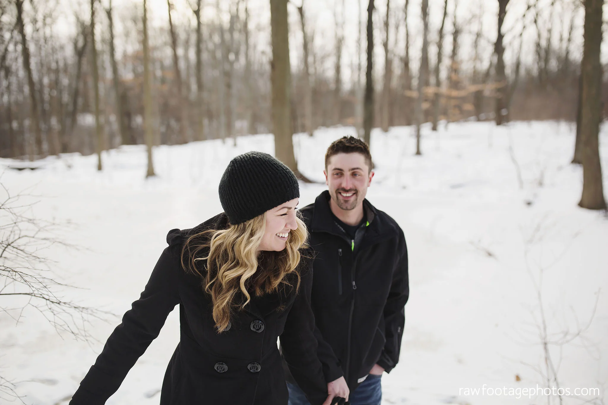 london_ontario_wedding_photographer-engagement_session-winter_engagement_photos-raw_footage_photography012.jpg