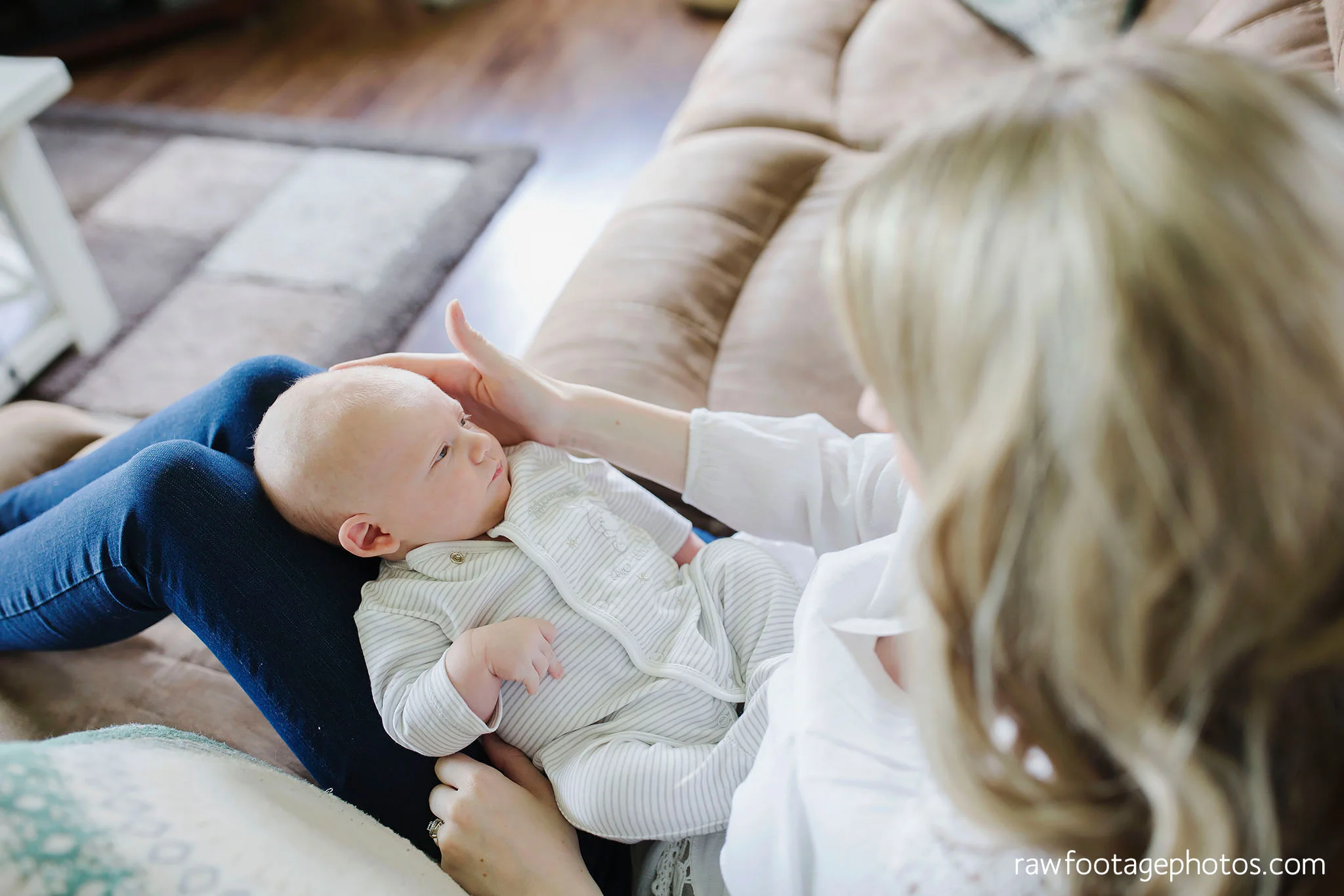 london-ontario-newborn-lifestyle-photographer008.jpg