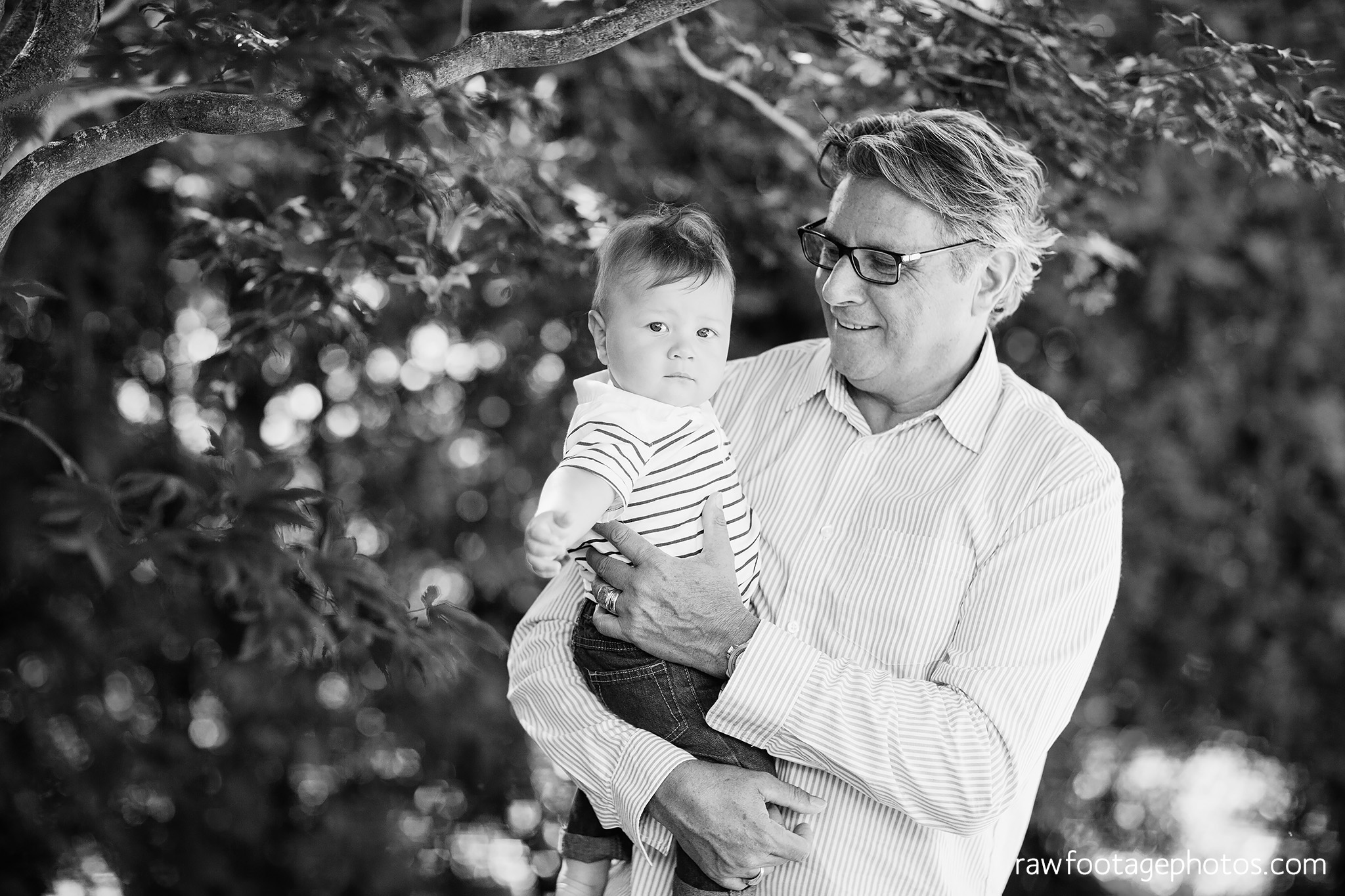 london_ontario_family_photographer-extended_family_session-raw_footage_photography007.jpg