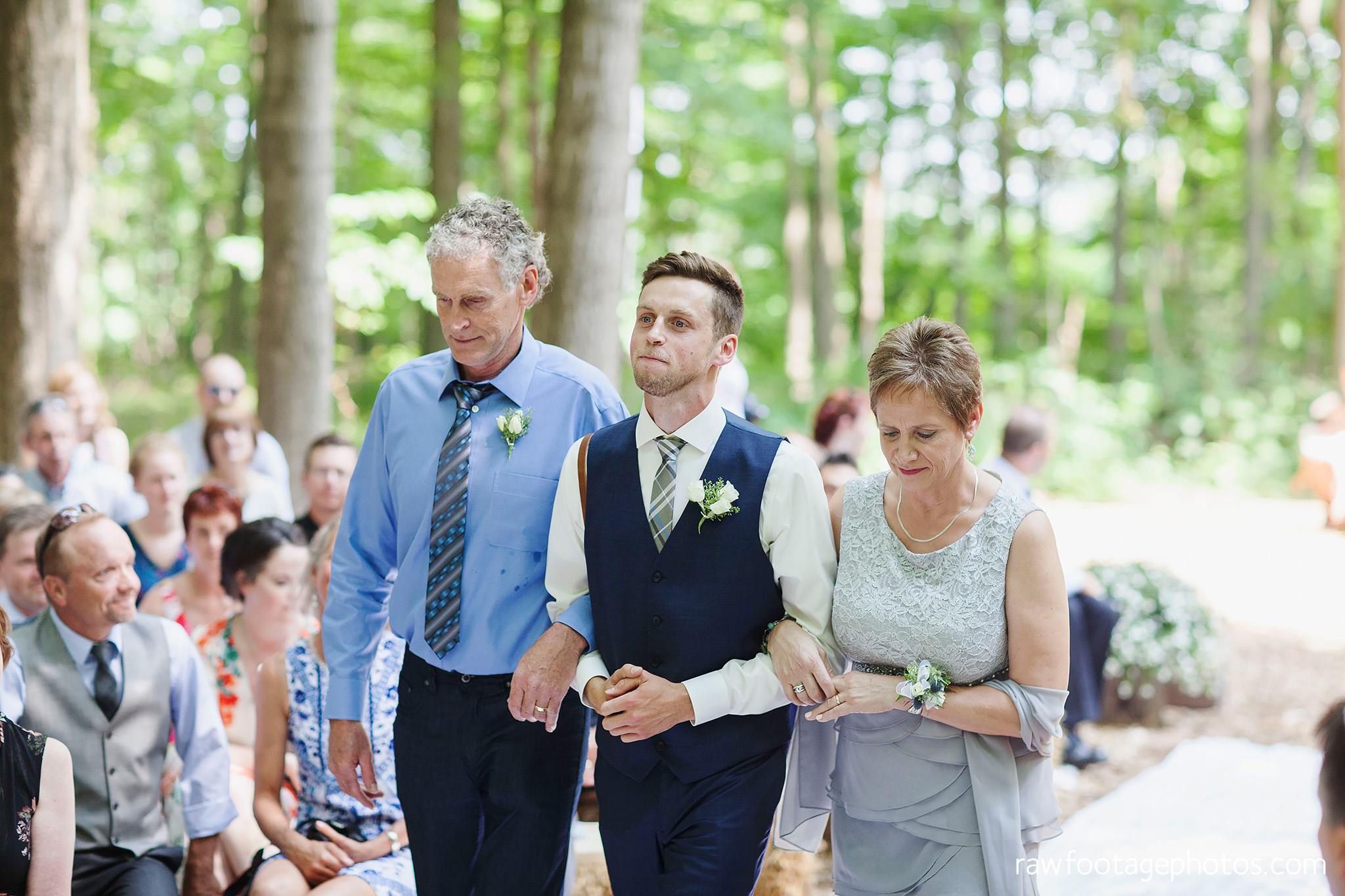 London_Ontario_Wedding_Photographer-Raw_Footage_photography-Forest_wedding-Woodsy_wedding-DIY_Wedding-Candid_Wedding_Photography017.jpg
