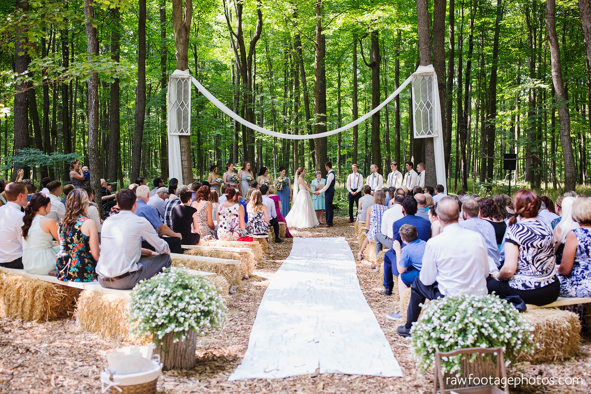 London_Ontario_Wedding_Photographer-Raw_Footage_photography-Forest_wedding-Woodsy_wedding-DIY_Wedding-Candid_Wedding_Photography023.jpg
